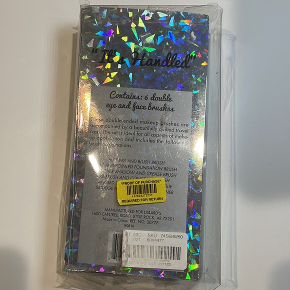 Dillards 6 make-up brush set - Picture 10 of 10